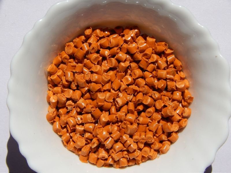 Orange PP Granules